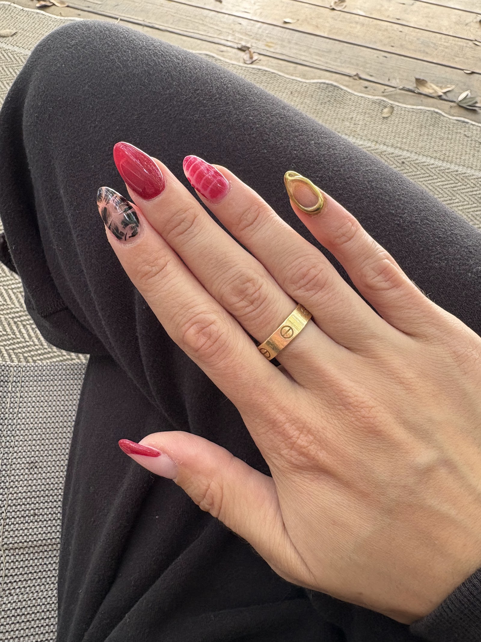 Nail Bar Lounge nail photo 4