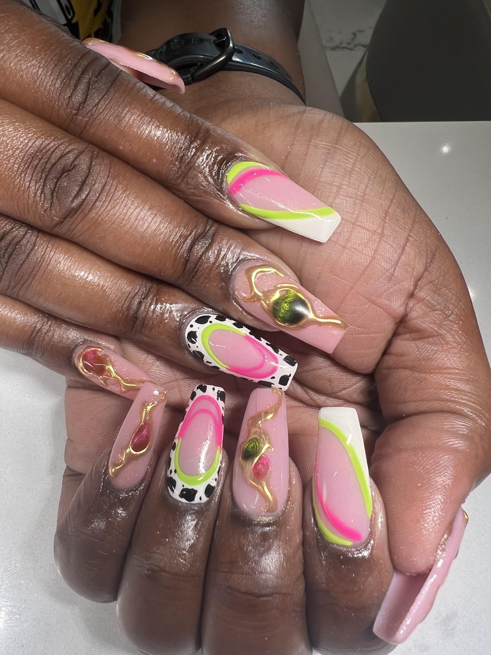 Nail Bar Lounge nail photo 5
